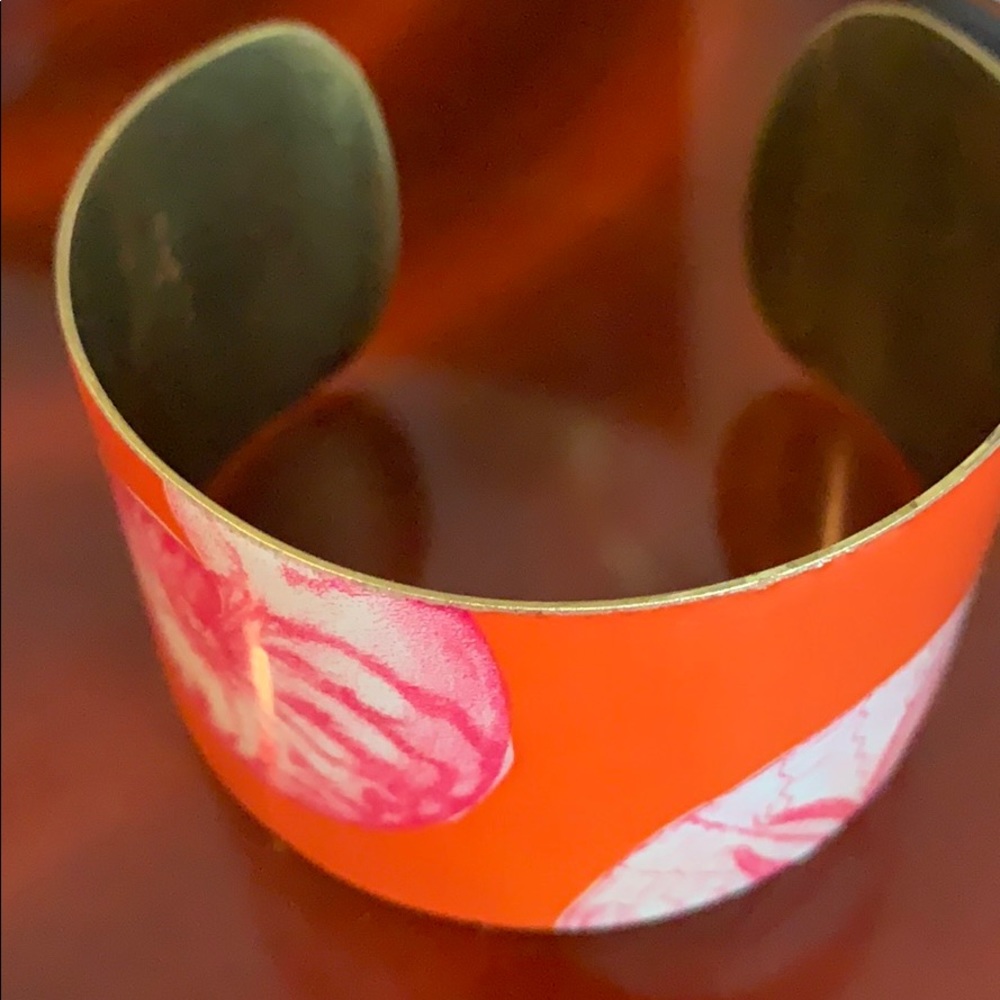 Two’s Company Vintage Brass Cuff — Orange Shells